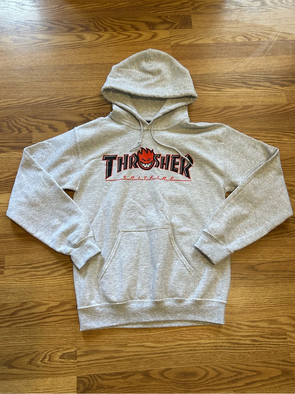 Thrasher x Spitfire Big Head Outline Hoodie Ash Grey Sweater Skateboard Sz Small